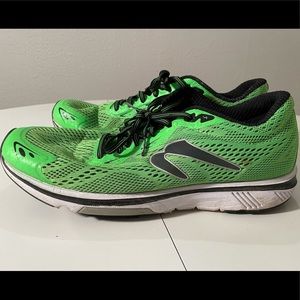 NEWTON RUNNING MEN'S GRAVITY 8 LIME SIZE 12 (M000119)